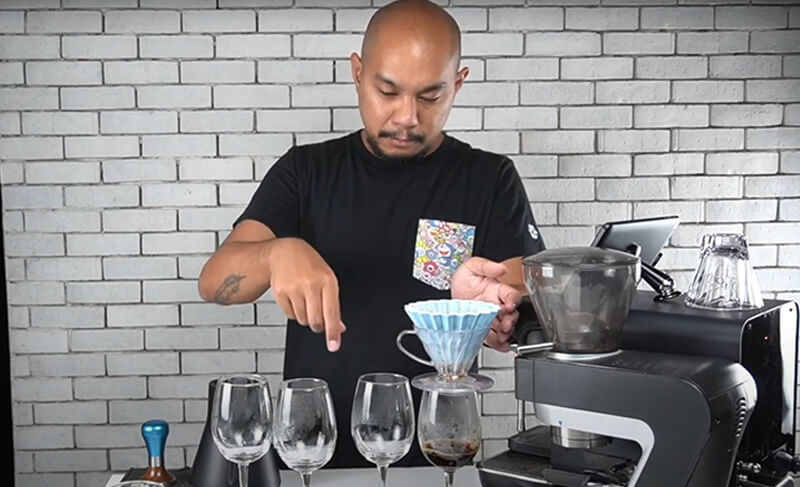 Exploded and Compressed: A Unique Coffee Exploration featuring Kayo Cosio