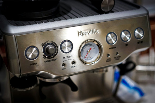 7 Common Mistakes To Avoid When Brewing With an Espresso Machine
